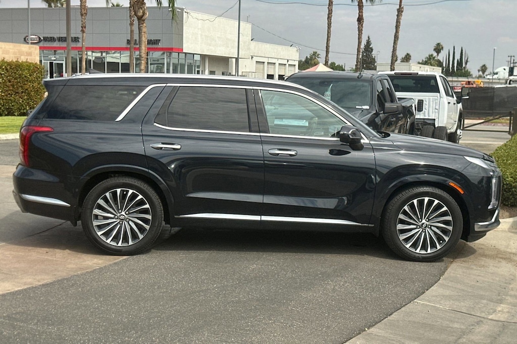 Used 2023 Hyundai Palisade Calligraphy SUV