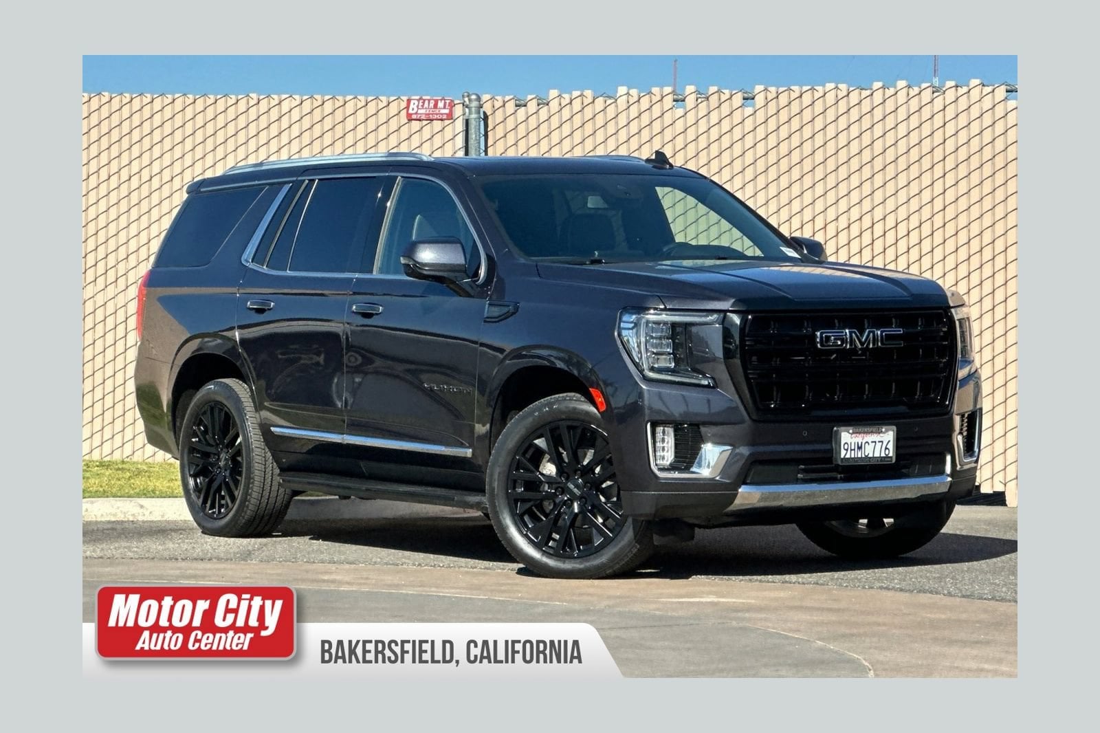 2023 GMC Yukon SLT - Photo 1