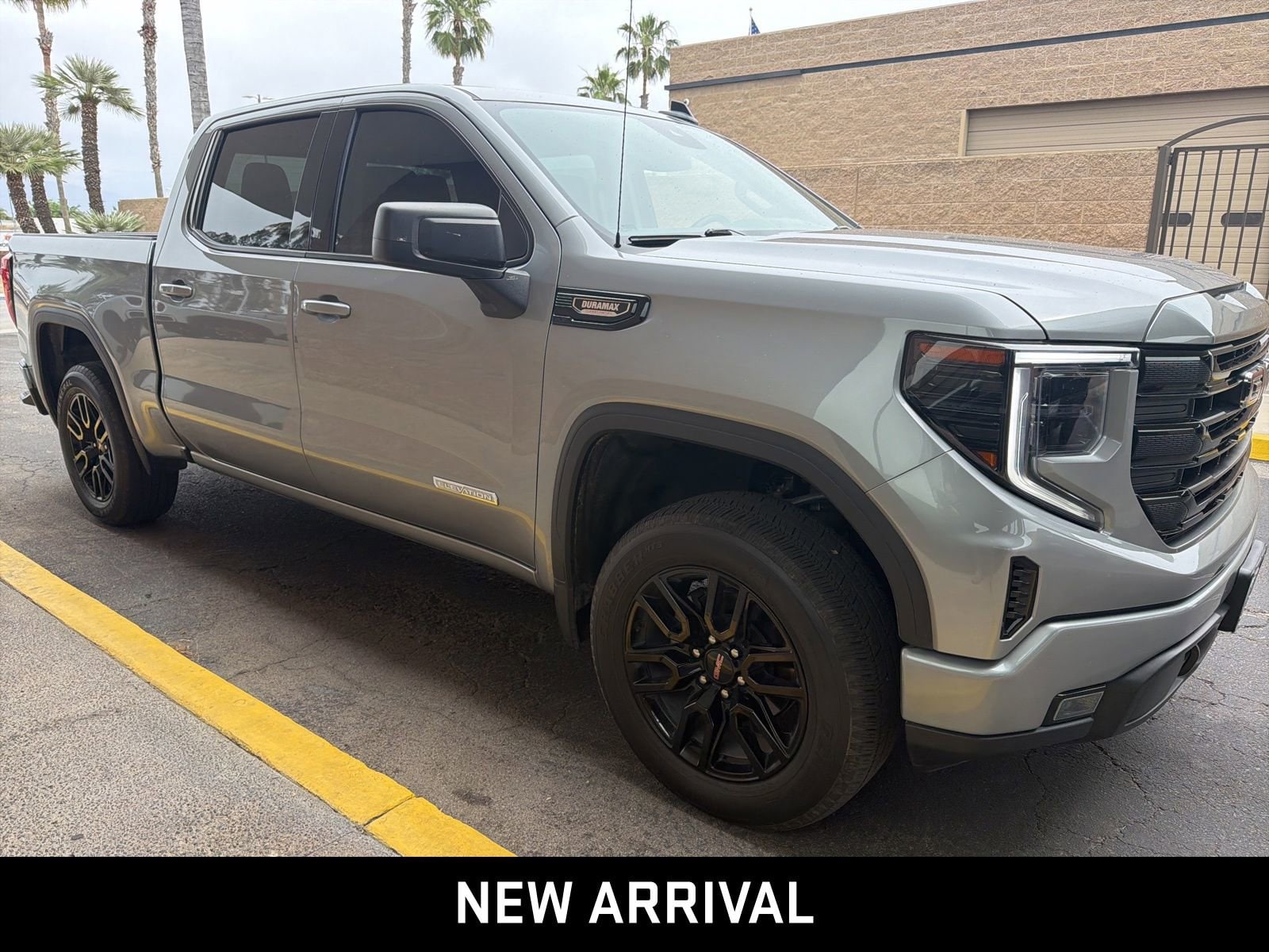 2023 GMC Sierra 1500 Elevation photo 3