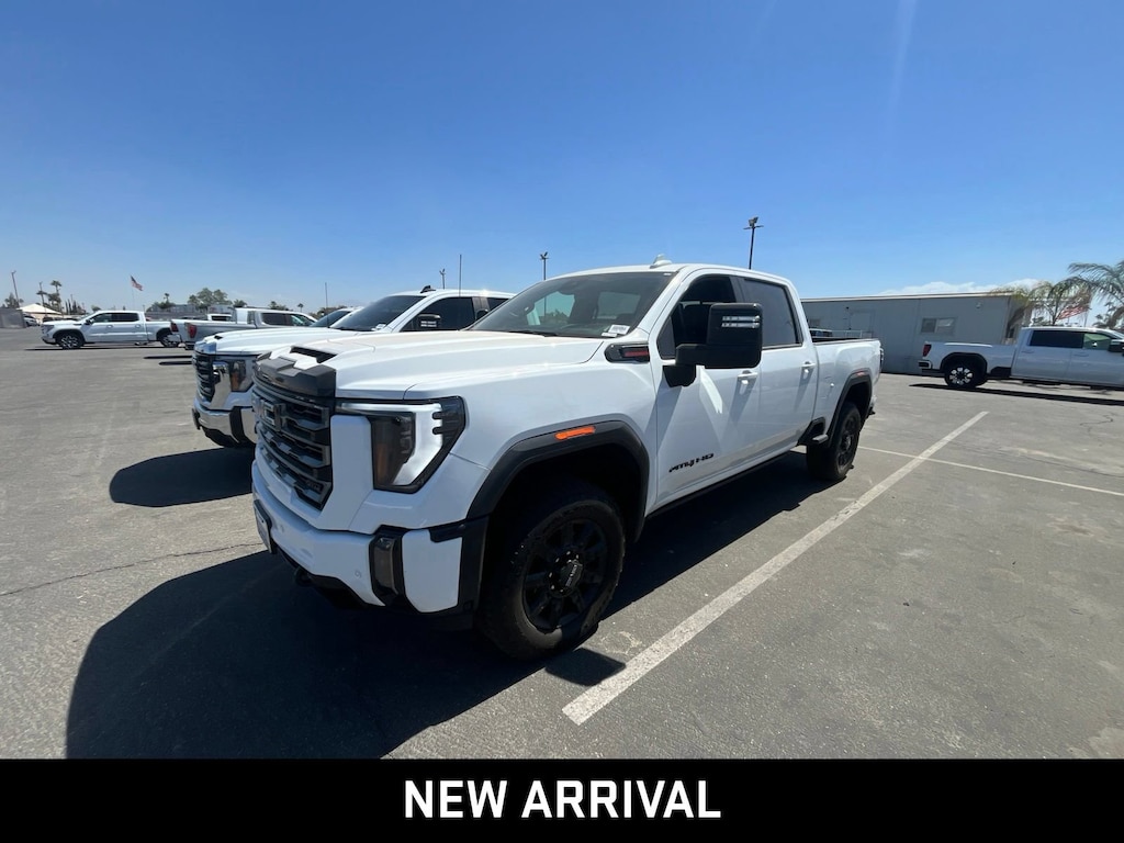 Used 2024 GMC Sierra 2500 HD AT4 Truck
