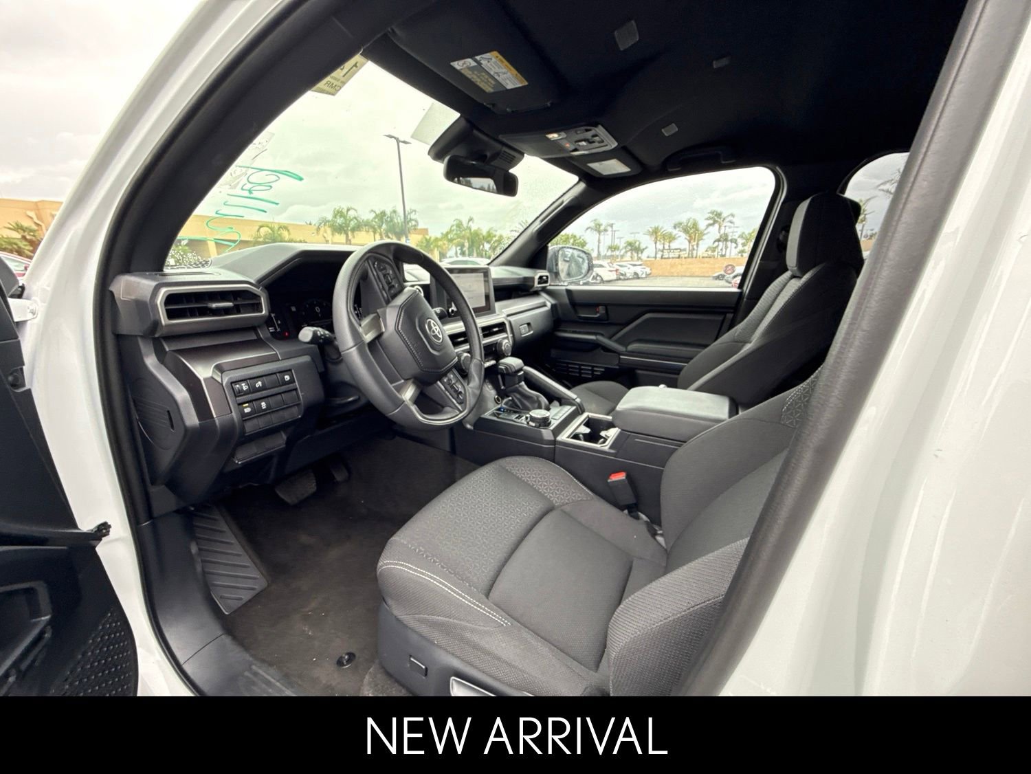 2025 Toyota 4Runner SR5 photo 6
