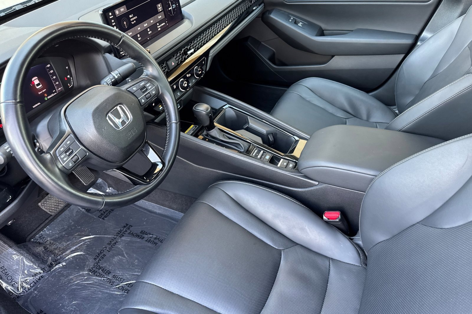 2025 Honda Accord Hybrid EX-L - Photo 10
