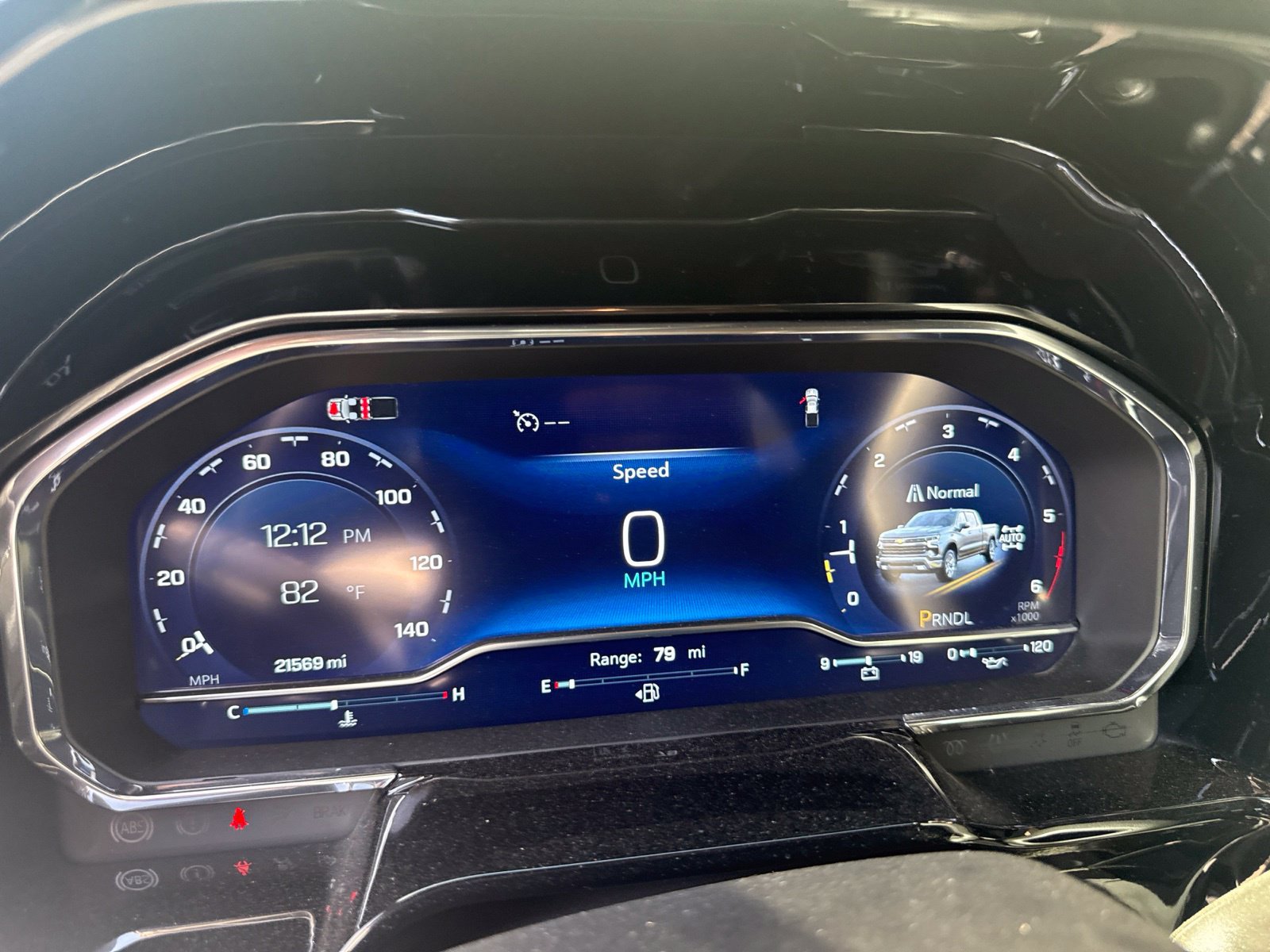 2025 Chevrolet Silverado 1500 LT - Photo 11