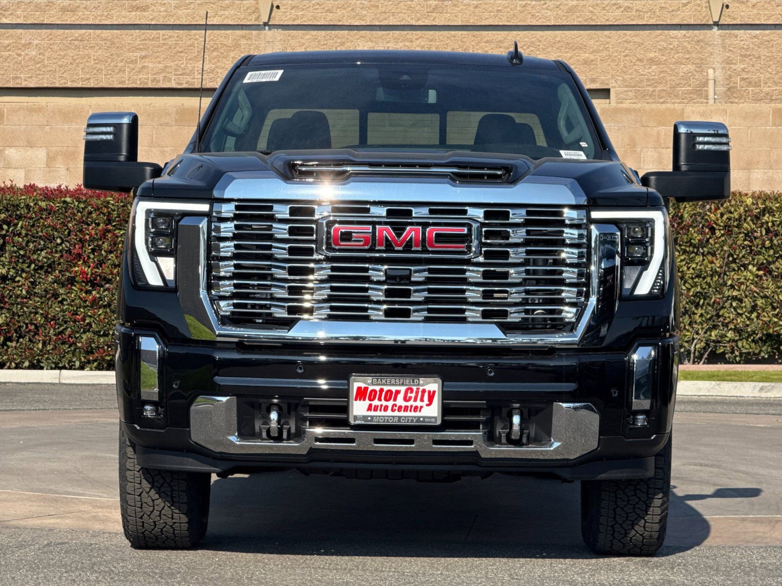 2026 GMC Sierra 2500 HD Denali photo 3