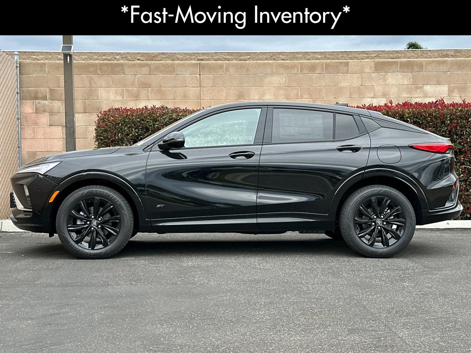 2026 Buick Envista Sport Touring photo 5