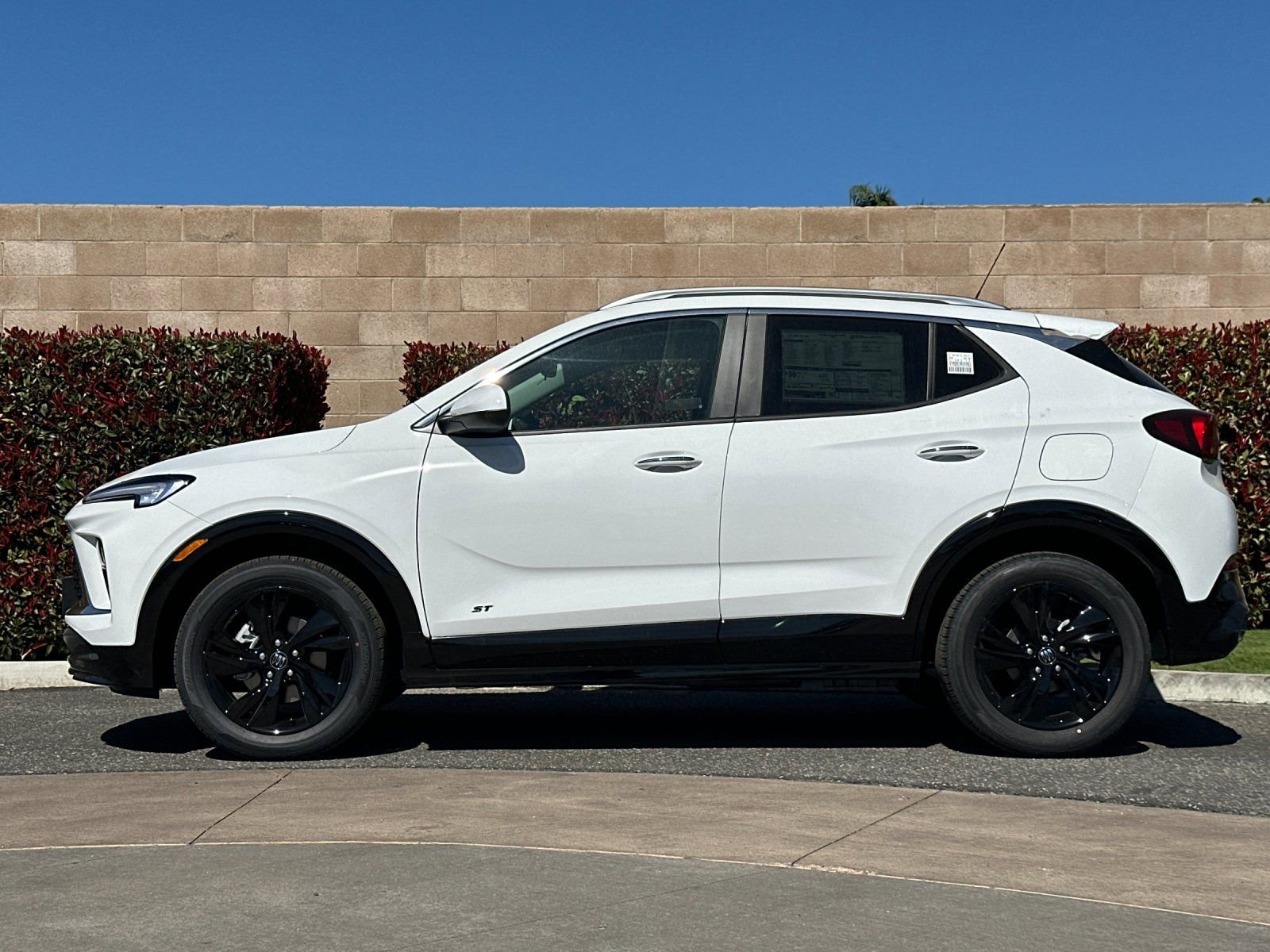 2026 Buick Encore GX Sport Touring photo 4