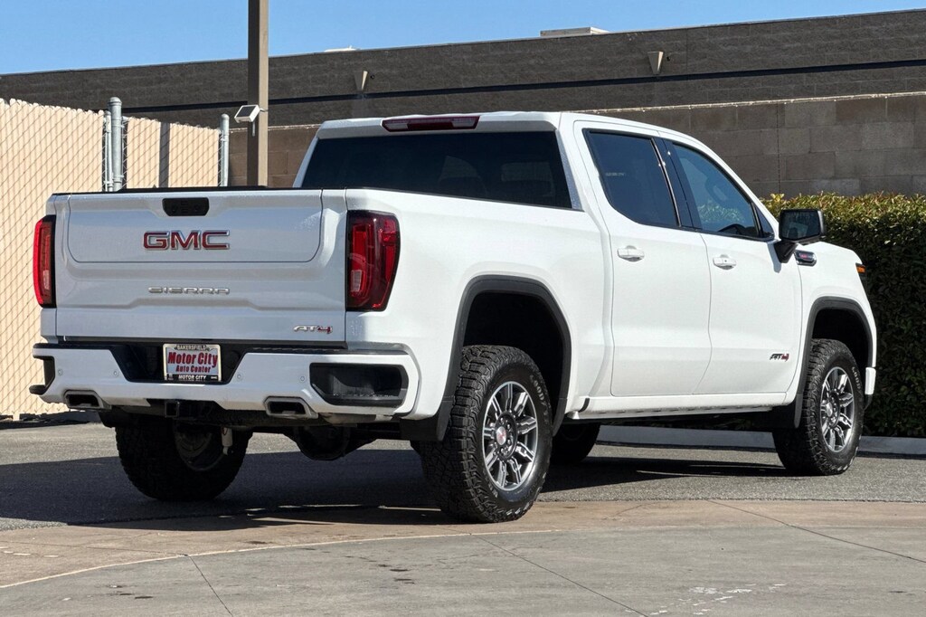 Used 2025 GMC Sierra 1500 AT4 Truck