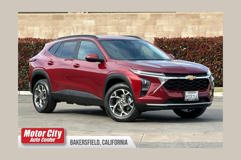 Certified 2025 Chevrolet Trax LT SUV