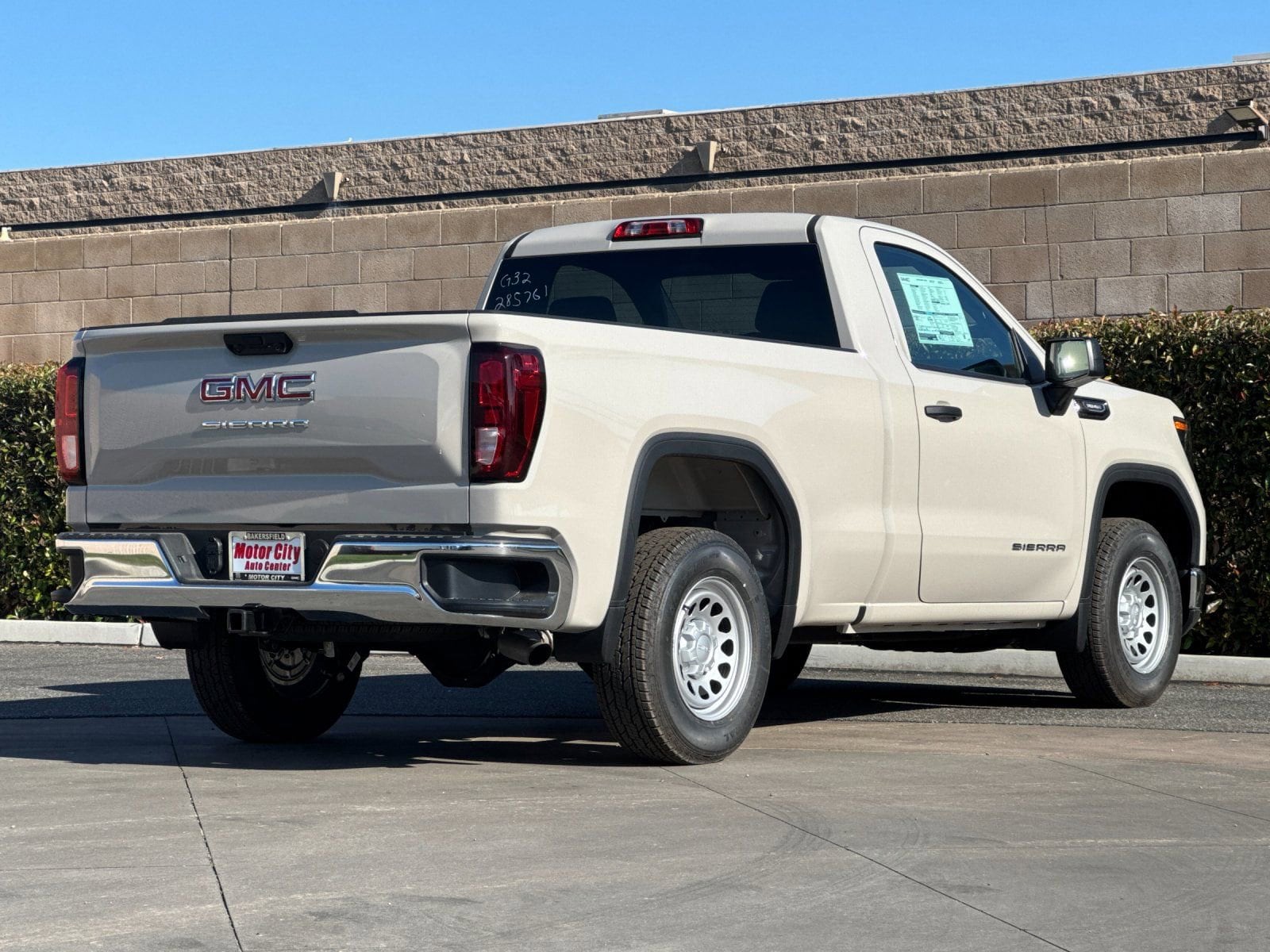 2026 GMC Sierra 1500 Pro photo 2
