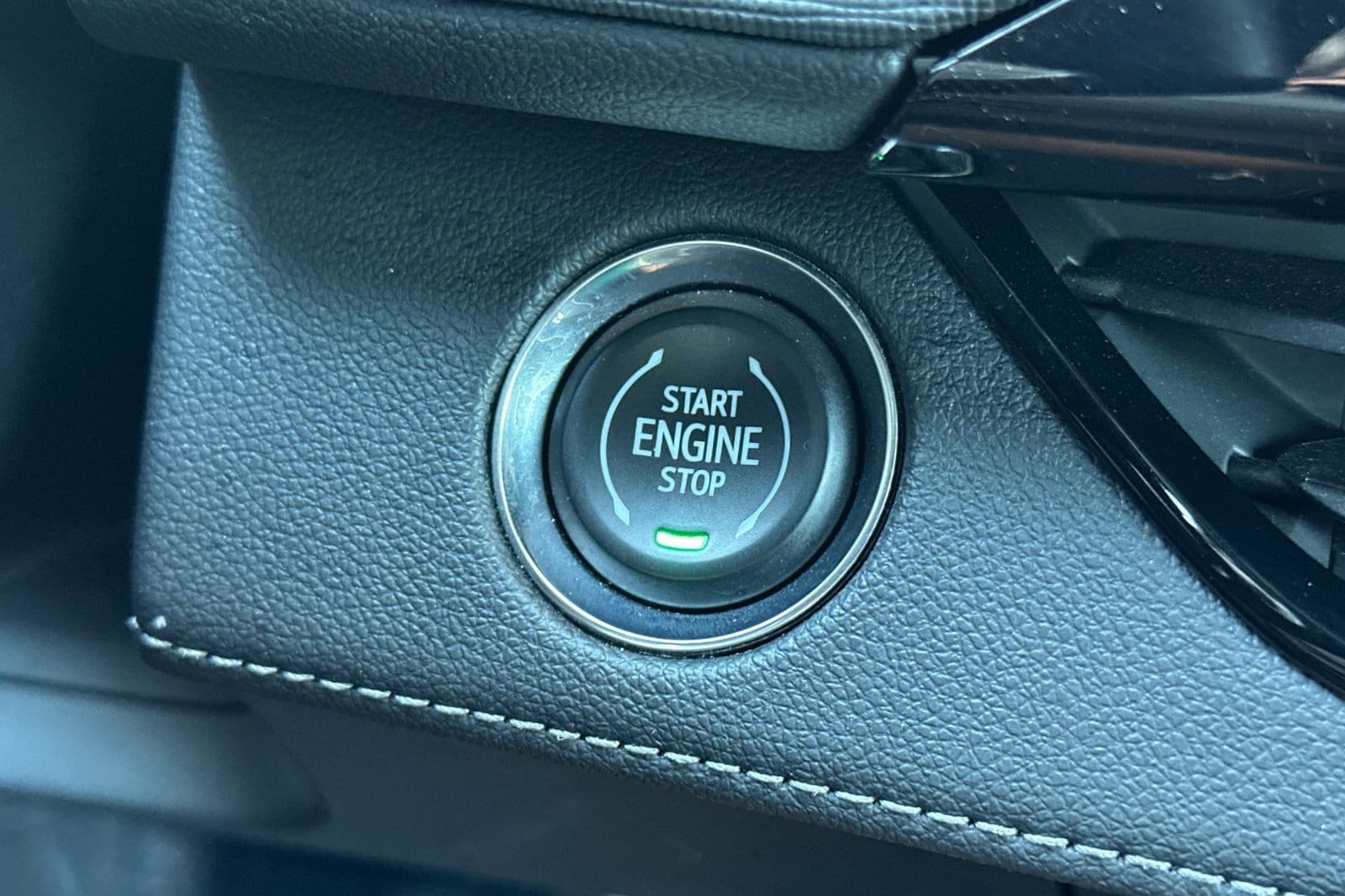 2026 Buick Enclave Sport Touring - Photo 24
