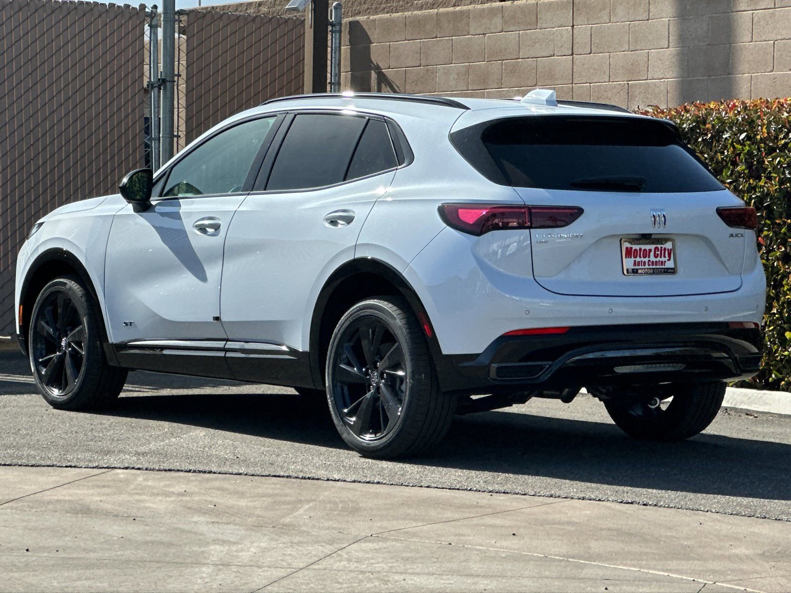 2026 Buick Envision Sport Touring photo 4