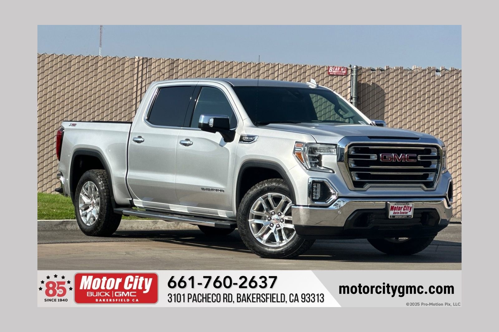 2019 GMC Sierra 1500 SLT's photo