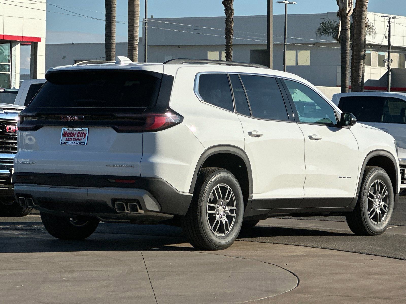 2026 Gmc Acadia Elevation photo 4