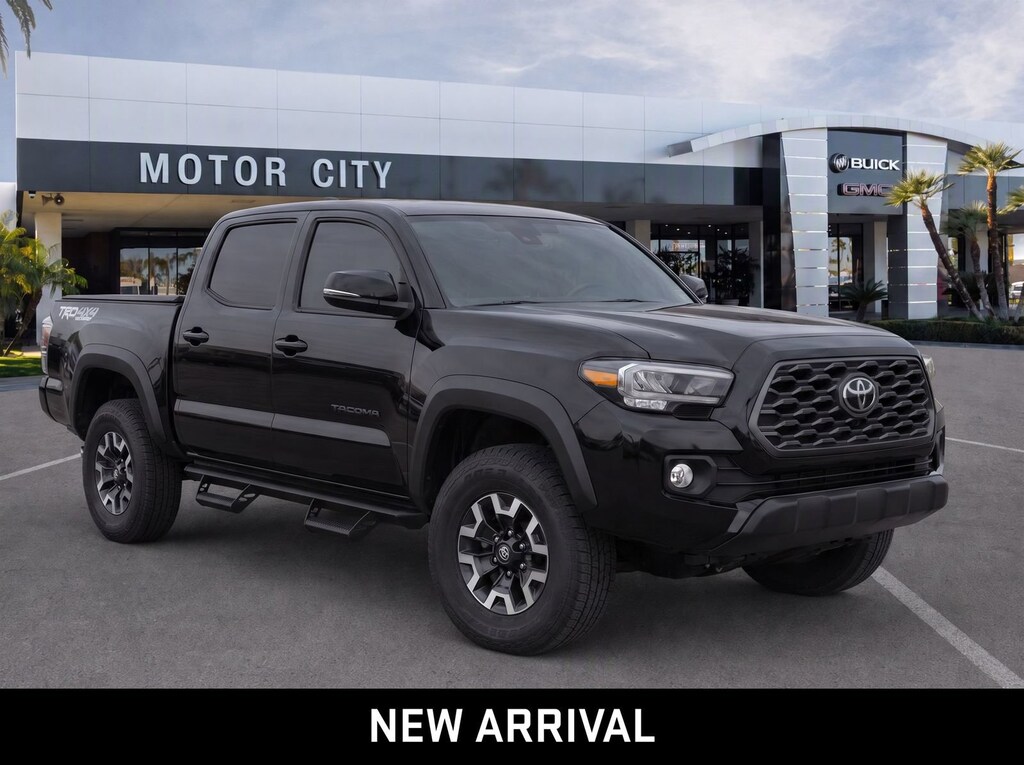 Used 2023 Toyota Tacoma 4WD SR5 Truck Double Cab