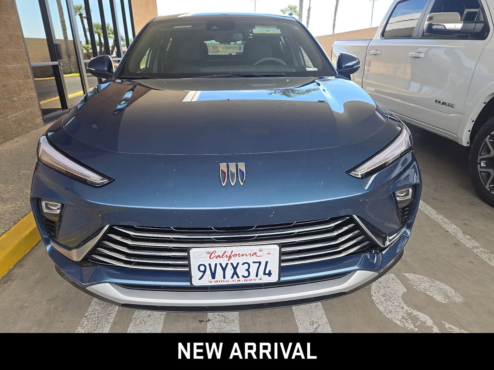 2025 Buick Envista Preferred photo 2