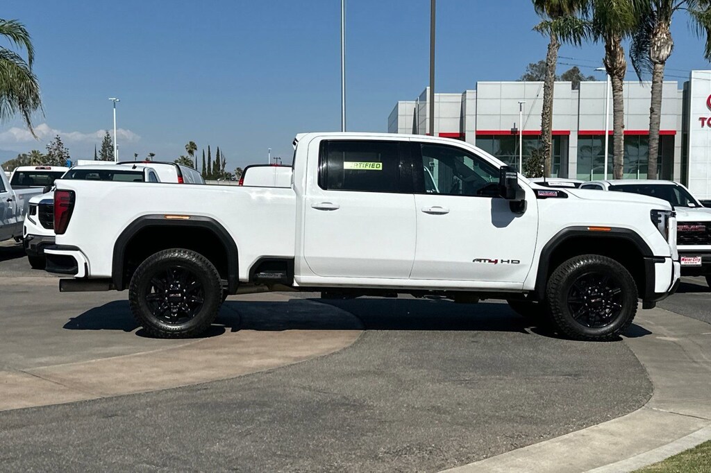 Used 2025 GMC Sierra 2500 HD AT4 Truck