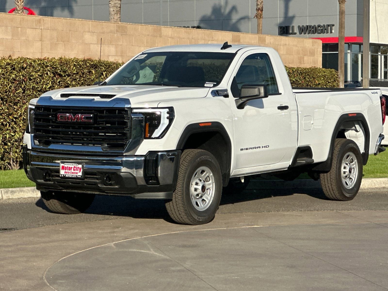 2025 GMC Sierra 2500 HD Pro photo 3