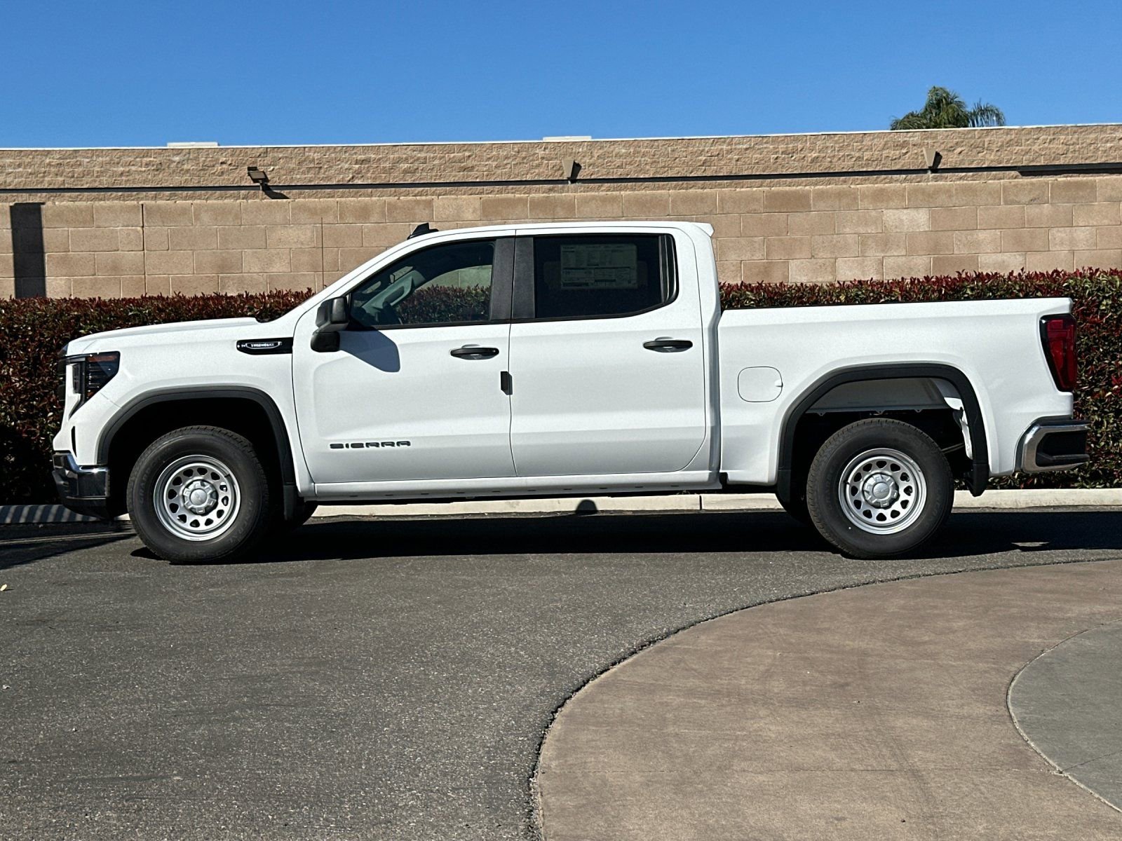 2026 GMC Sierra 1500 Pro photo 5