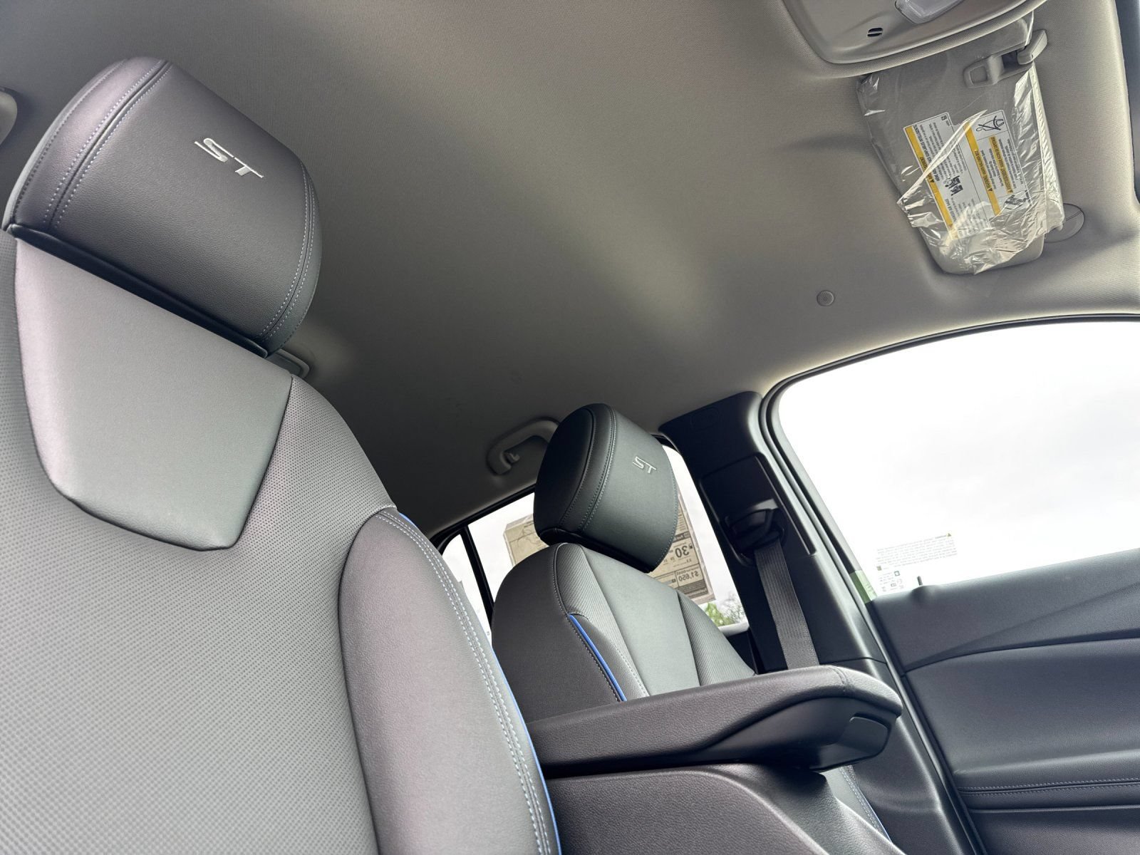 2026 Buick Encore GX Sport Touring - Photo 16
