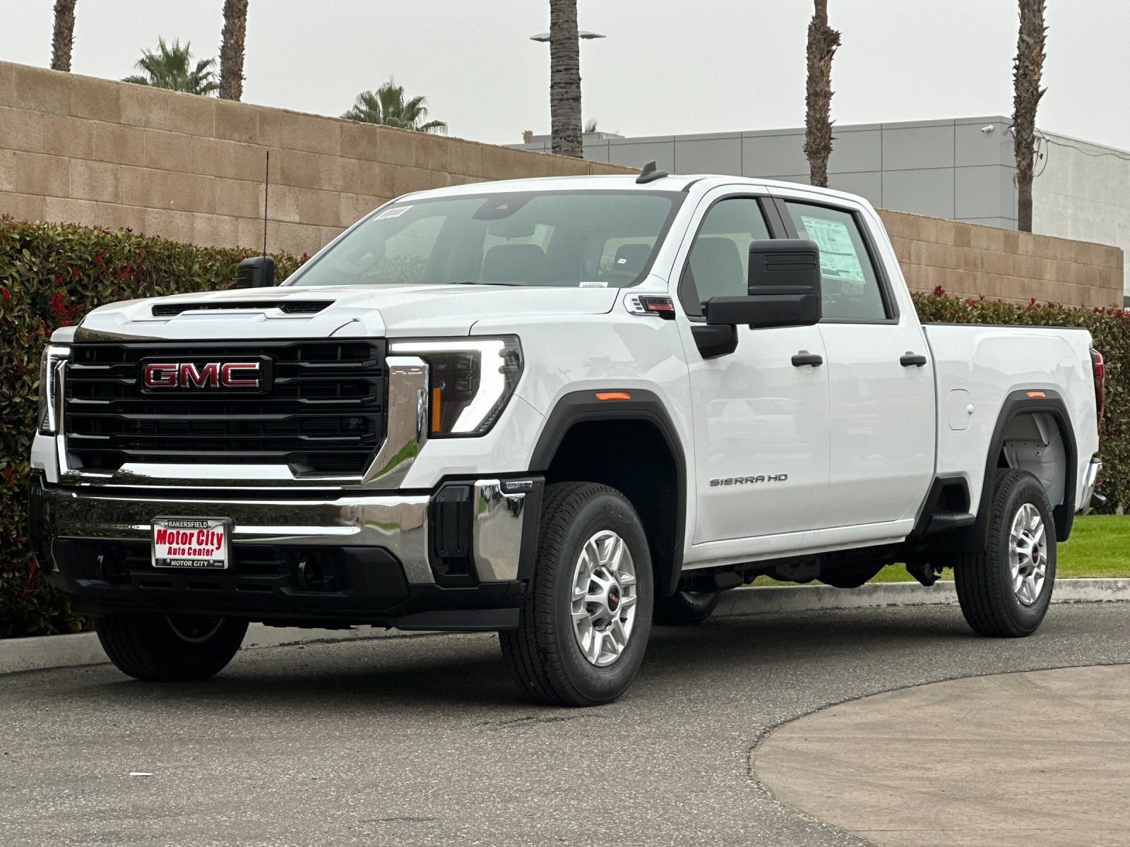 2026 GMC Sierra 2500 HD Pro photo 6