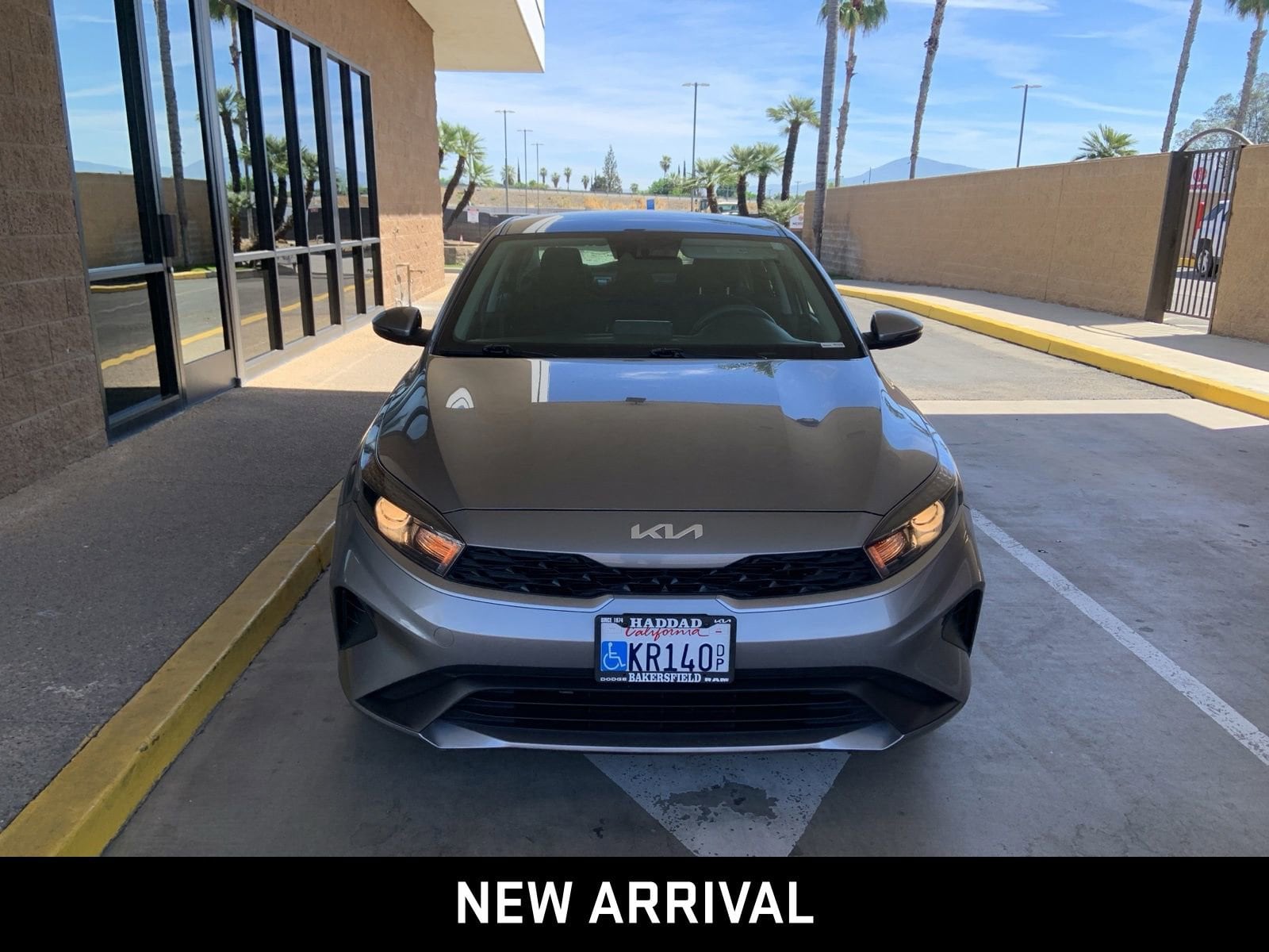 2023 Kia Forte LXS photo 2