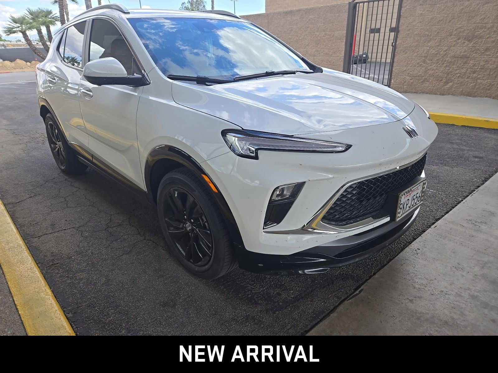 2024 Buick Encore GX Sport Touring photo 3