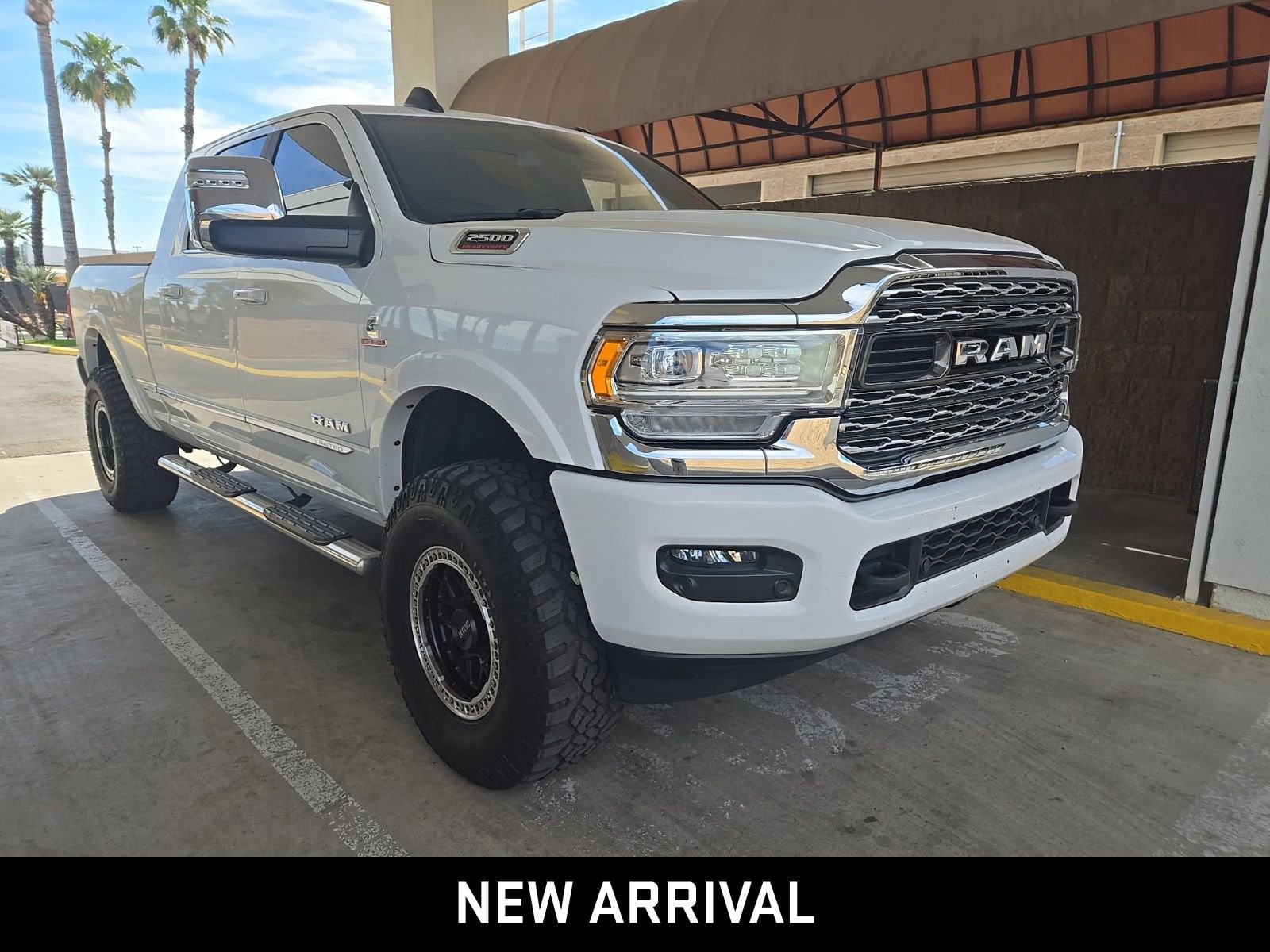 2023 Ram 2500 Limited photo 2