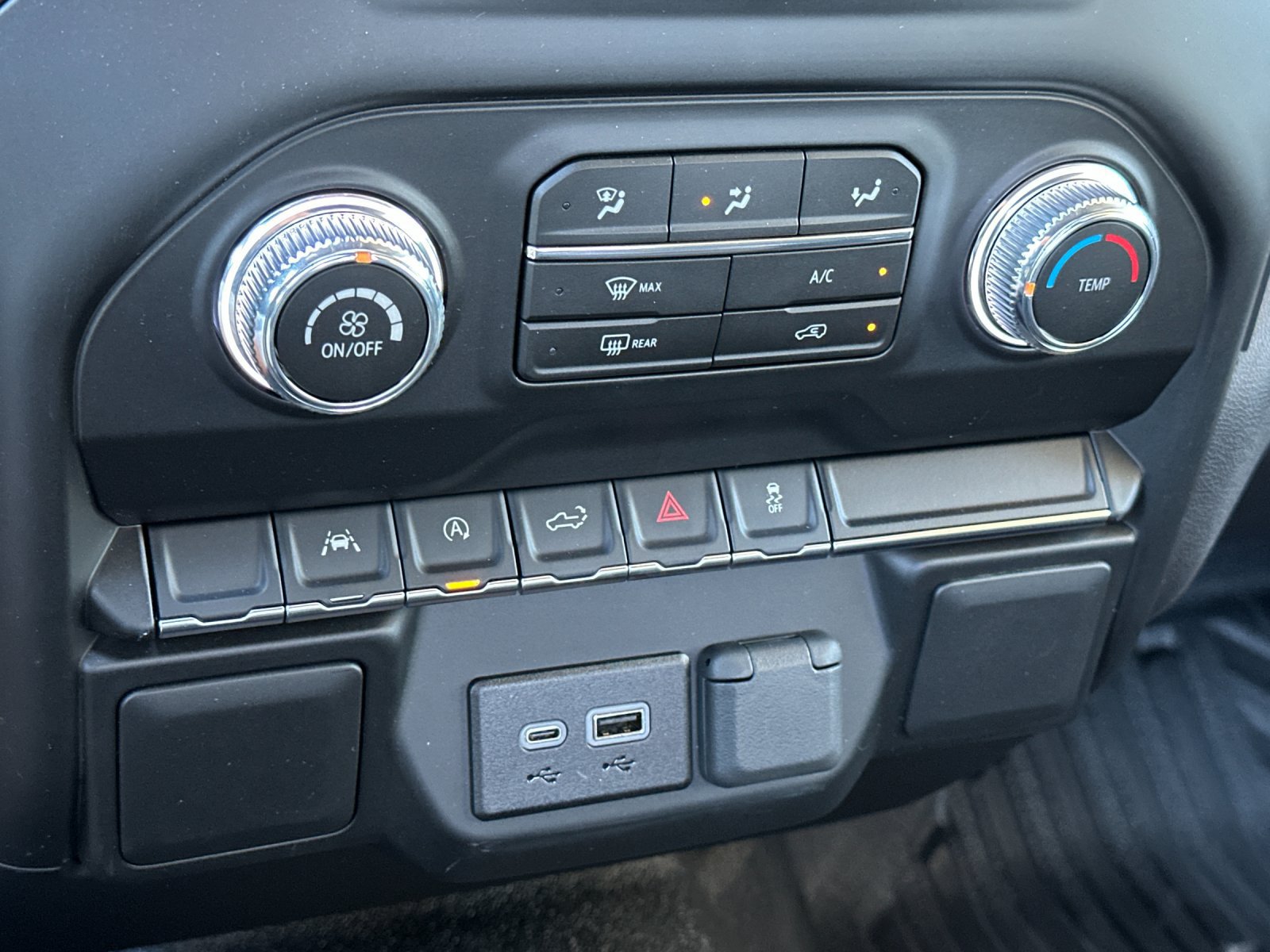 2026 GMC Sierra 1500 Pro - Photo 17