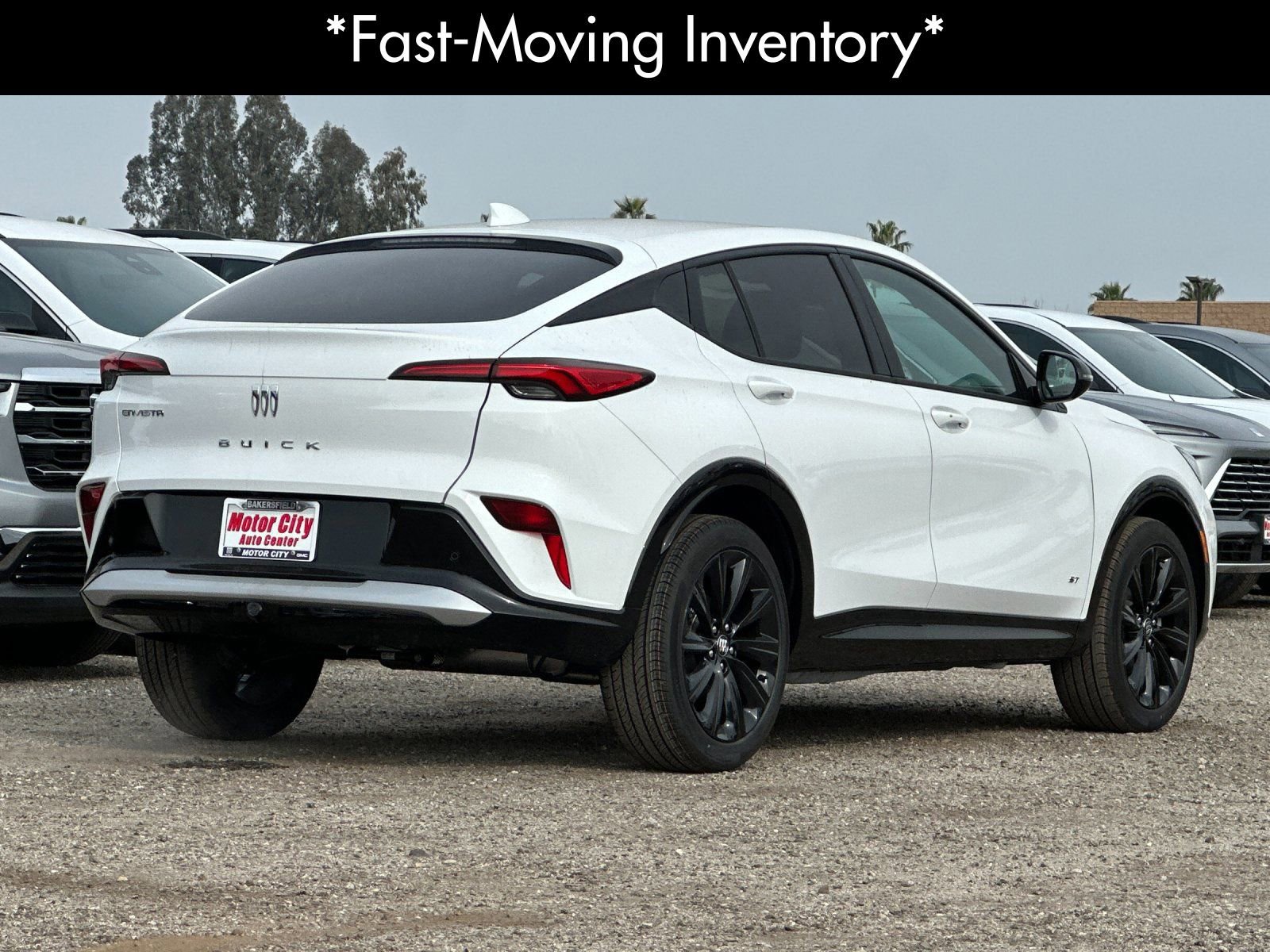 2026 Buick Envista Sport Touring photo 2