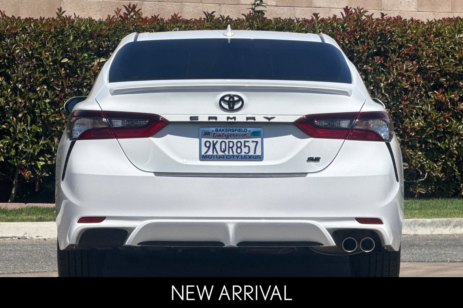 2024 Toyota Camry SE photo 4