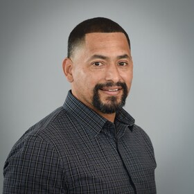 Staff member EDGAR VALDEZ from feff8fd4a3df