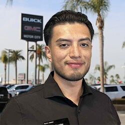 Staff member JUAN GONZALES from d3c8a9424646