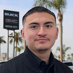 Staff member JASSIEL CASTRO from 161357eec563