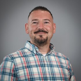 Staff member TOMAS VILLARREAL from 3eff68dabdf8