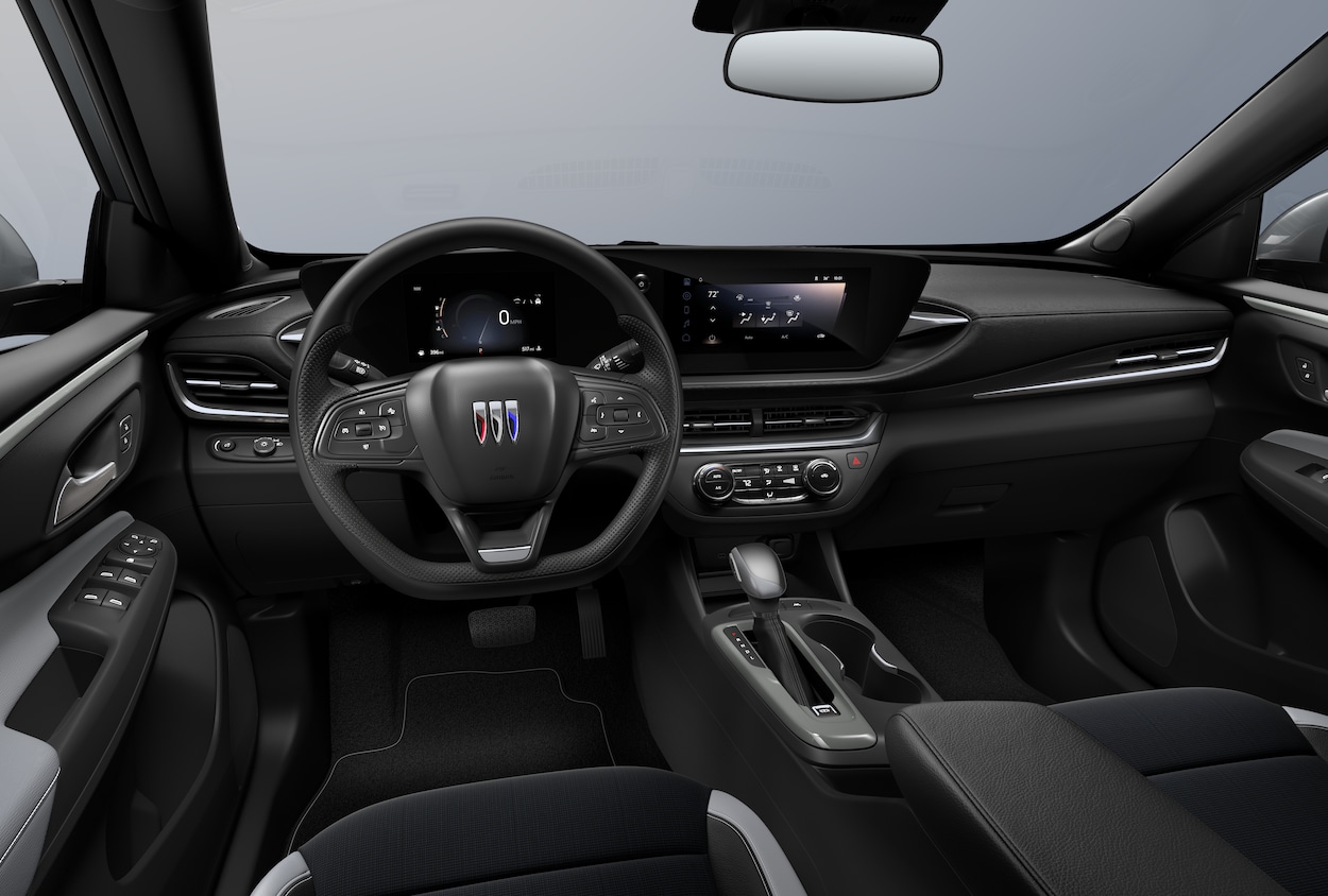  GMC Envista interior