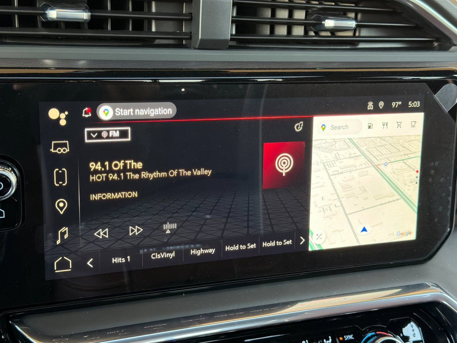 2026 GMC Sierra 2500HD Denali Ultimate - Photo 16