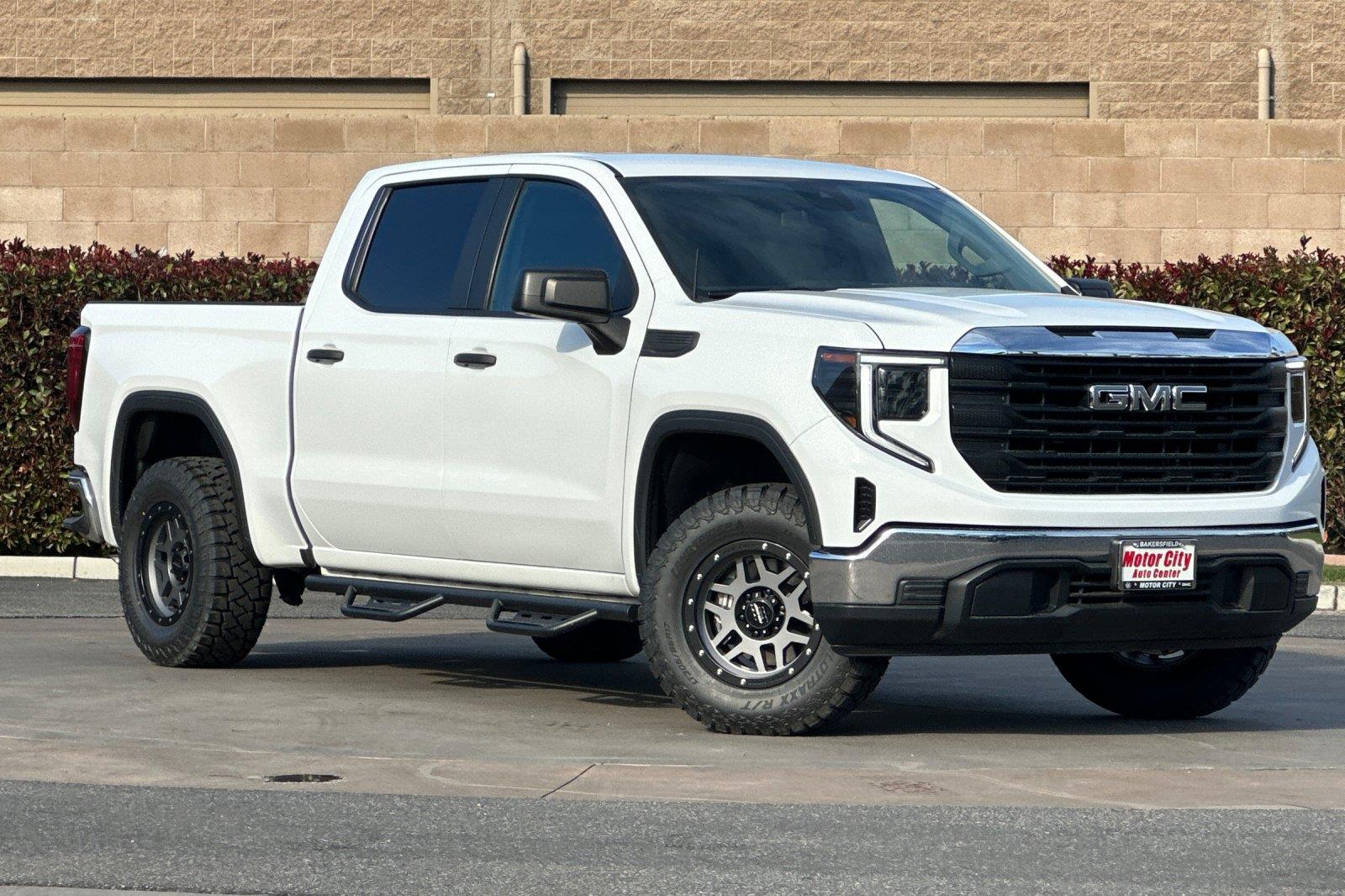 2023 Gmc Sierra 1500 Pro photo 2