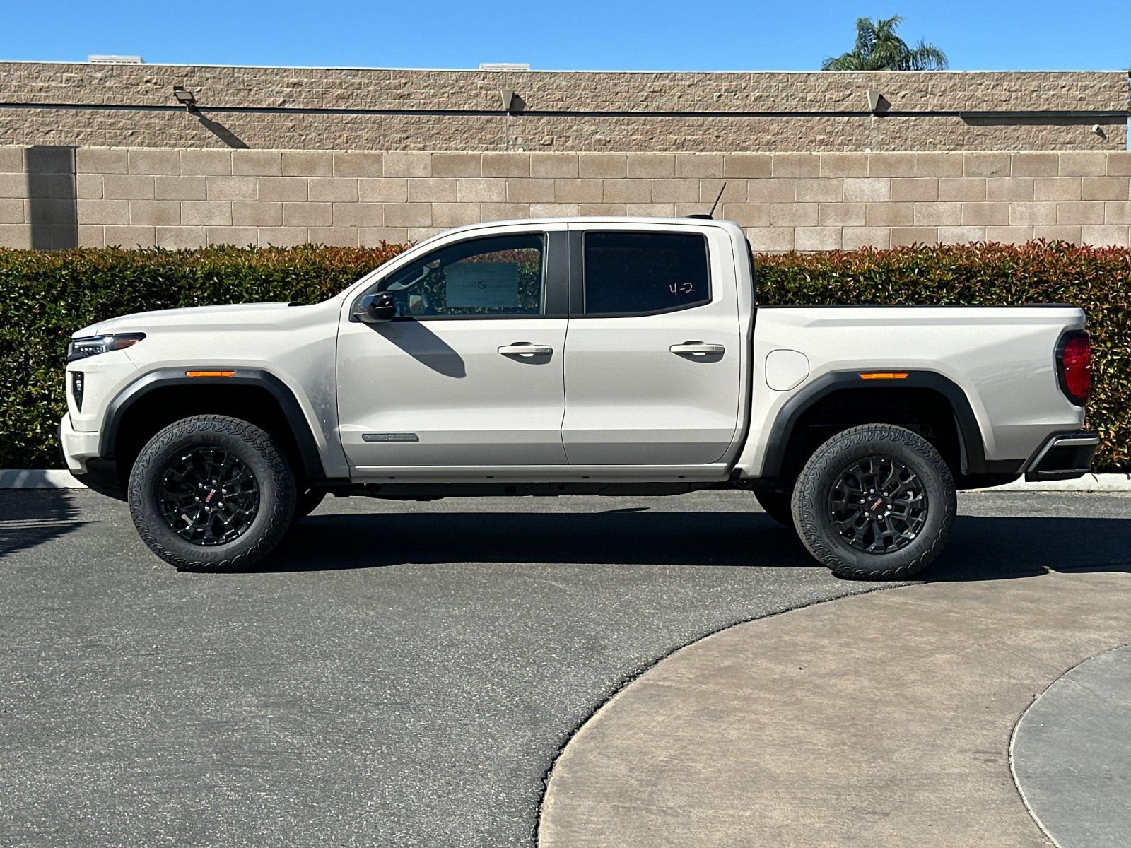 2026 GMC Canyon Elevation photo 5