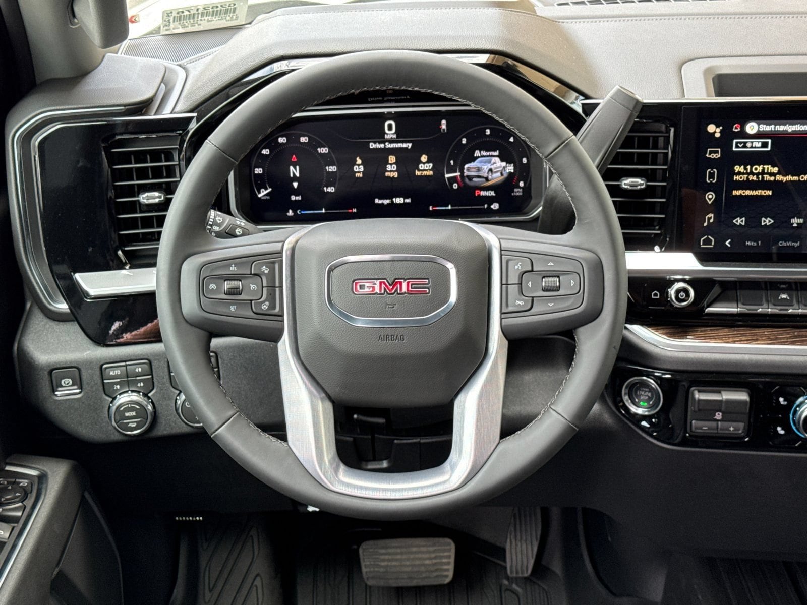 2026 GMC Sierra 1500 SLE - Photo 13