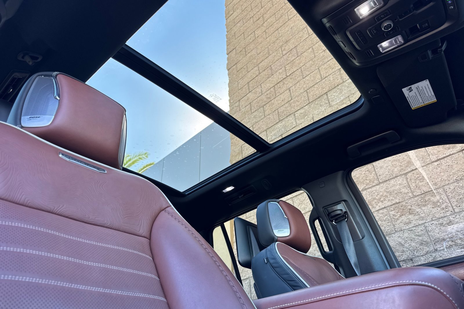 2023 GMC Yukon Denali Ultimate - Photo 20