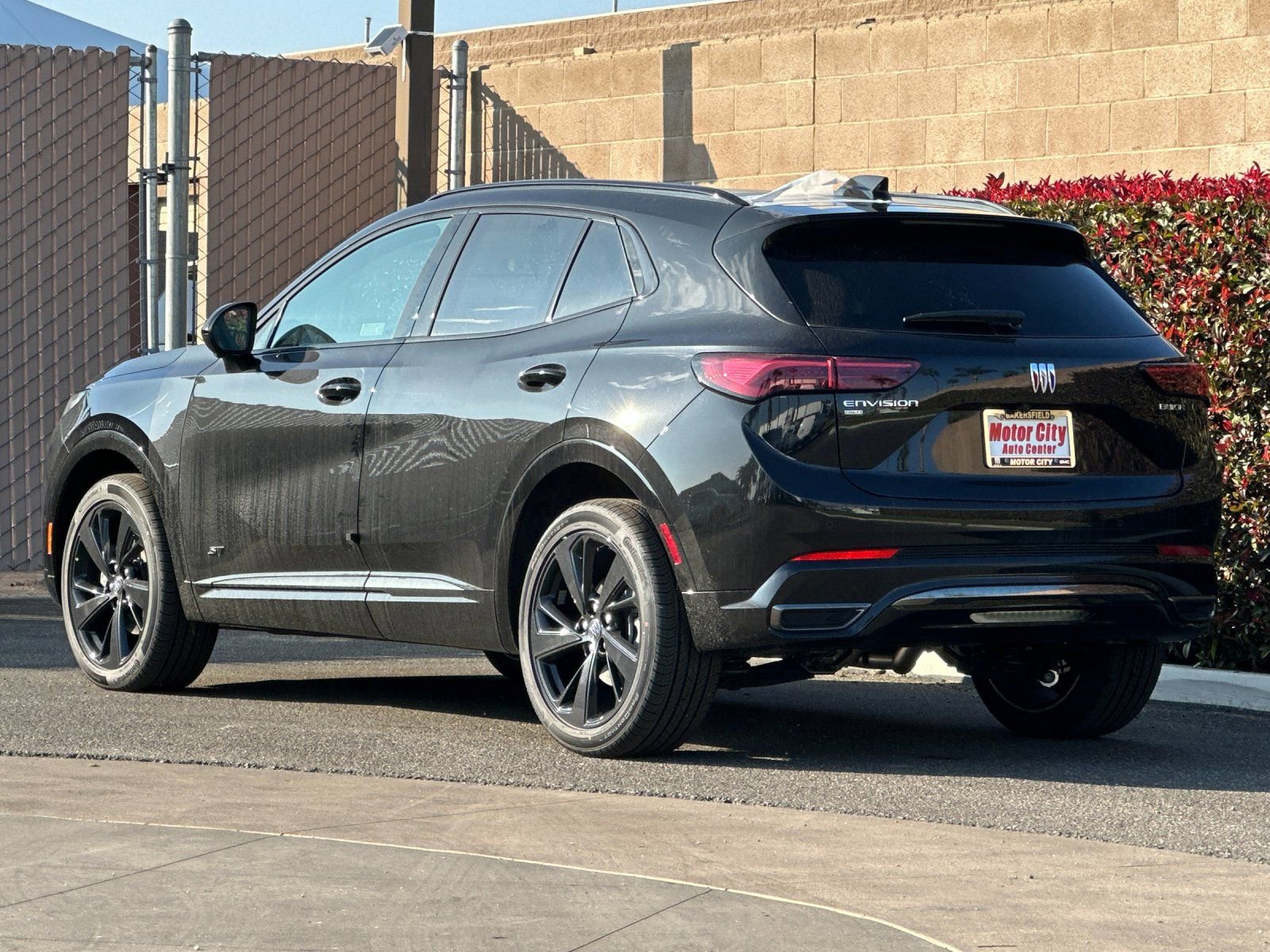 2026 Buick Envision Sport Touring photo 4