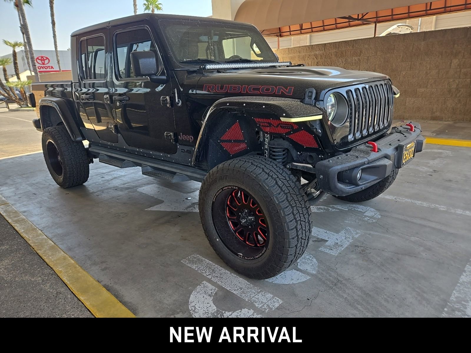 2020 Jeep Gladiator Rubicon photo 2