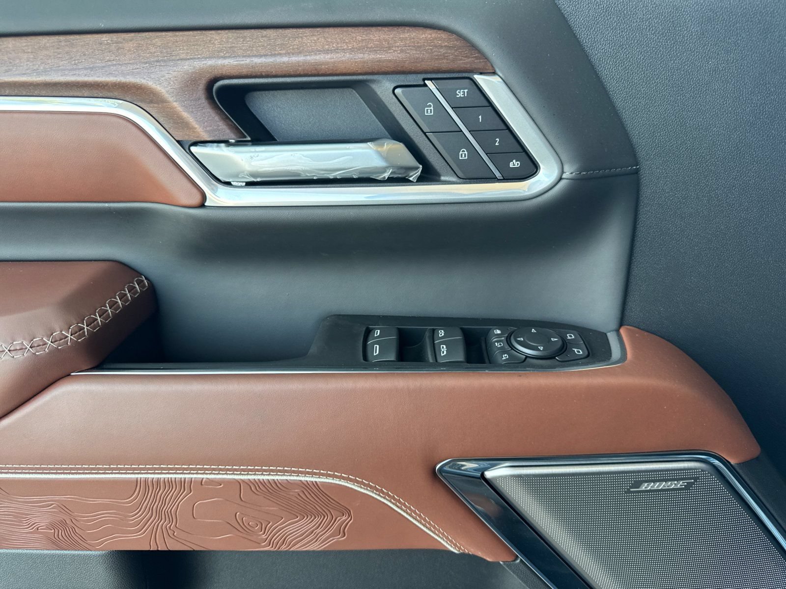 2026 GMC Sierra 2500HD Denali Ultimate - Photo 9