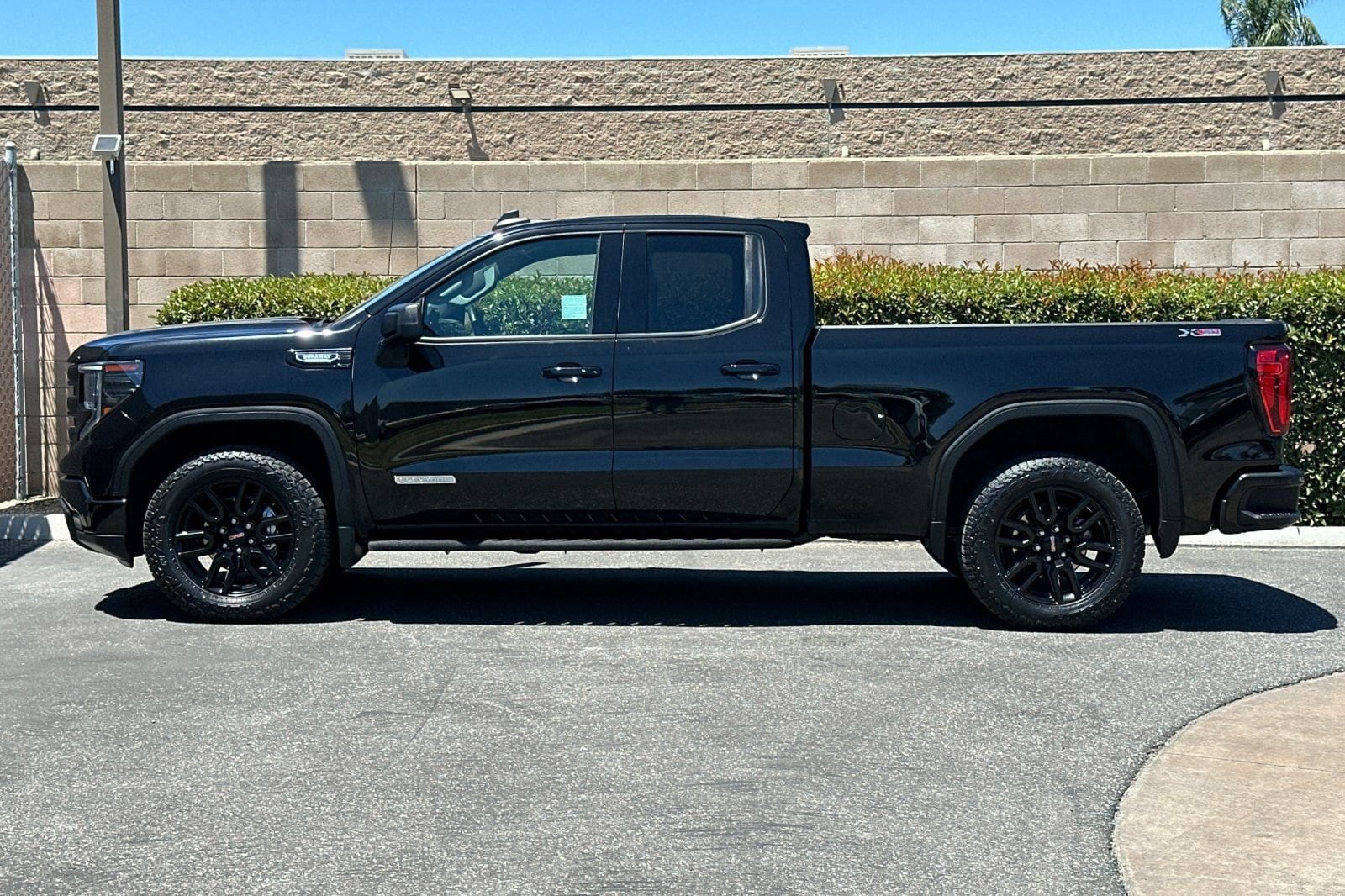 2023 GMC Sierra 1500 Elevation - Photo 7