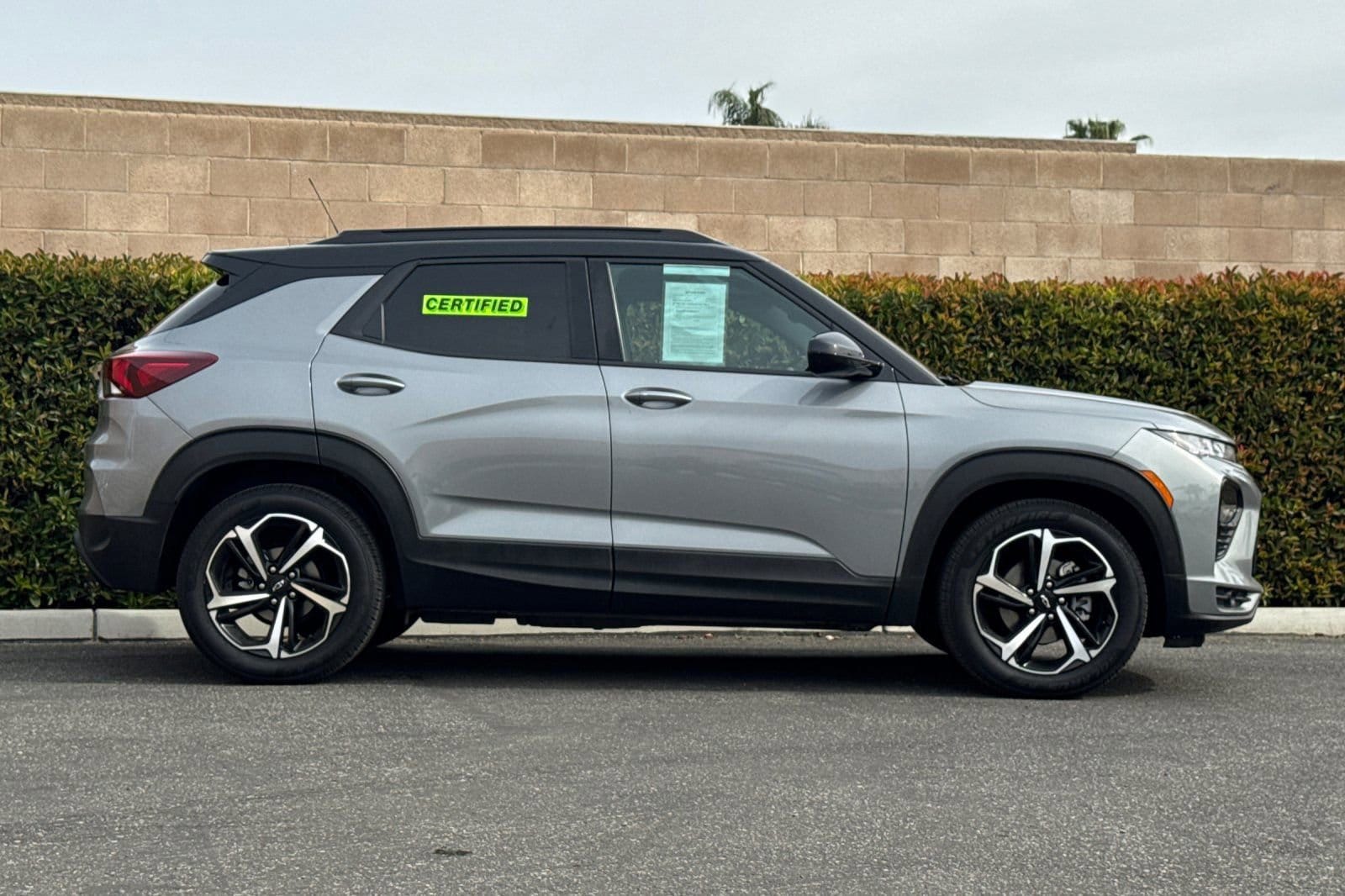 2023 Chevrolet Trailblazer RS photo 2