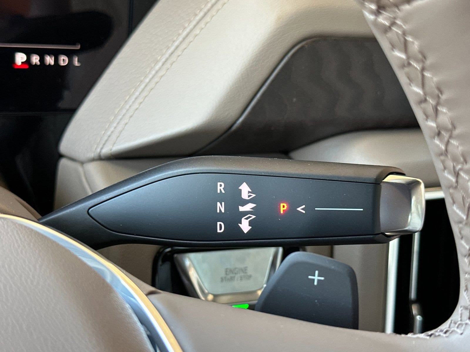 2026 GMC Yukon Denali - Photo 23