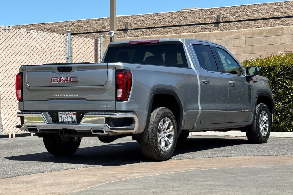 Used 2024 GMC Sierra 1500 SLE Truck