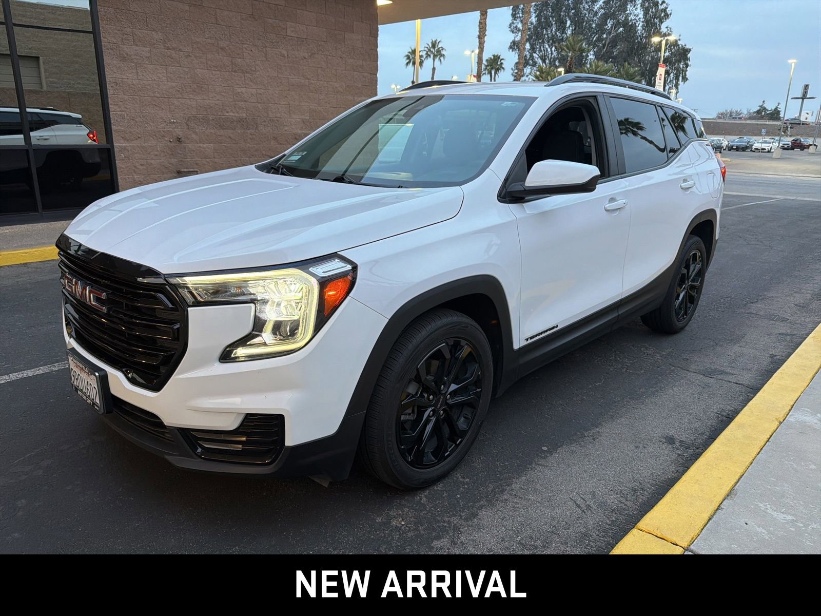 2022 GMC Terrain SLE's photo