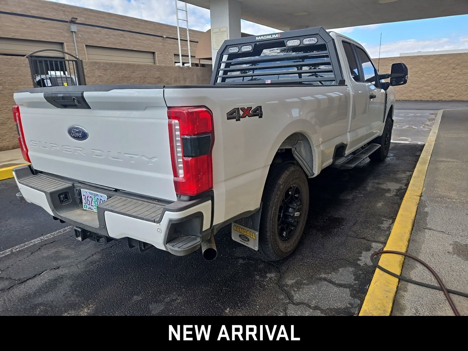 2025 Ford Super Duty F-250 SRW XL photo 4