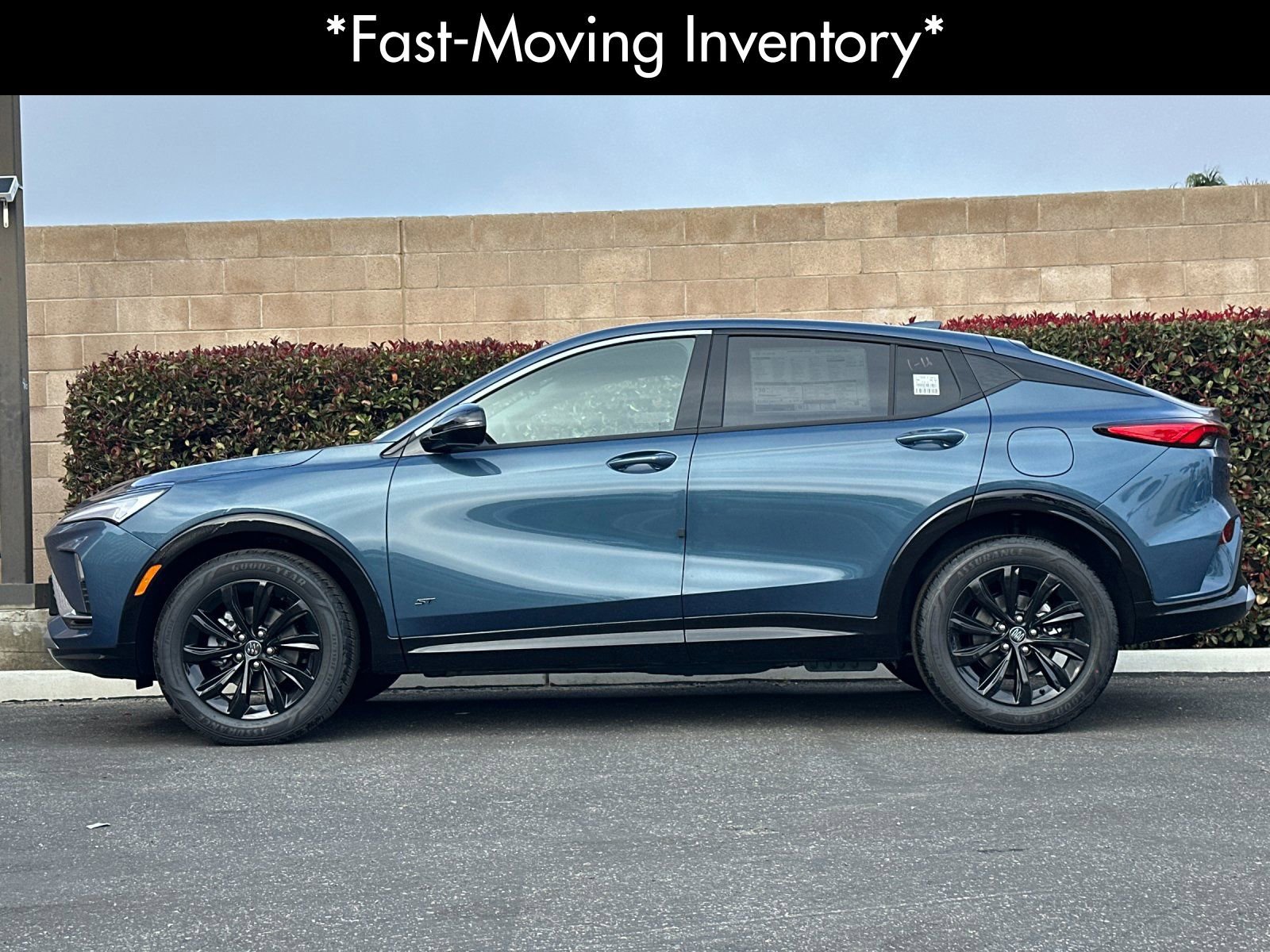 2026 Buick Envista Sport Touring photo 5